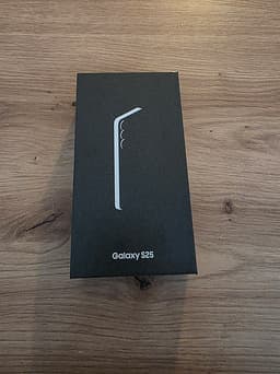 Samsung Galaxy S25 128GB Silver