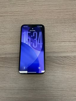 Apple iPhone 13 128 GB svart