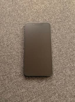 Apple iPhone 13 128 GB svart