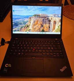 Lenovo ThinkPad bärbar dator 8GB RAM 238GB SSD Intel Core i5