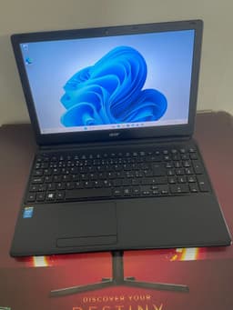 Acer Core i5, 16 GB Ram, ssd 250GB , Windows 11 pro, Office packet