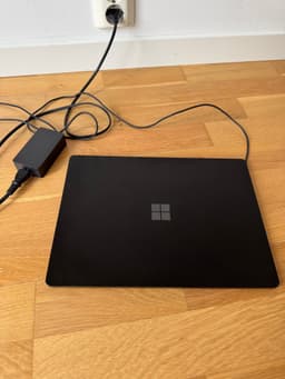 Microsoft Surface Laptop 4 - 13.5” i7/16/256