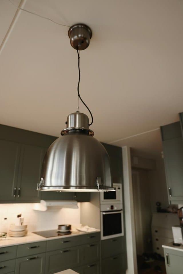 Taklampa "Svartnora"