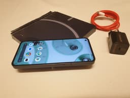 Nothing Phone (1) 8GB + 256GB, 5G, 50 MP dubbelkamera