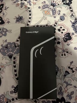 Samsung Galaxy Z Flip7