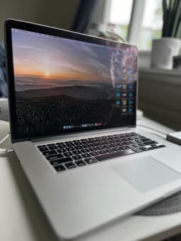 MacBook Pro 15-tum Mid 2015 i7 / 16GB / 500GB (kan byta)