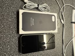 iPhone SE Gernation 2 /2020