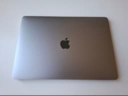 MacBook Pro 13 tum