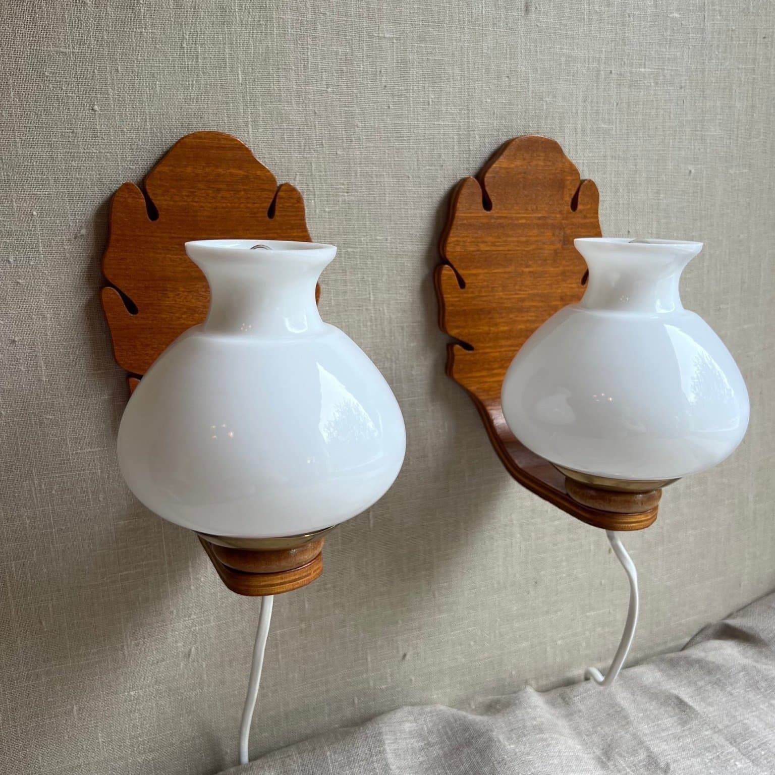 Vägglampor TEAK Opalinglas Lampor Lampa Midcentury Modern Lampetter 50-60-tal