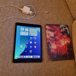 iPad generationen 7.10.2. 128 gb