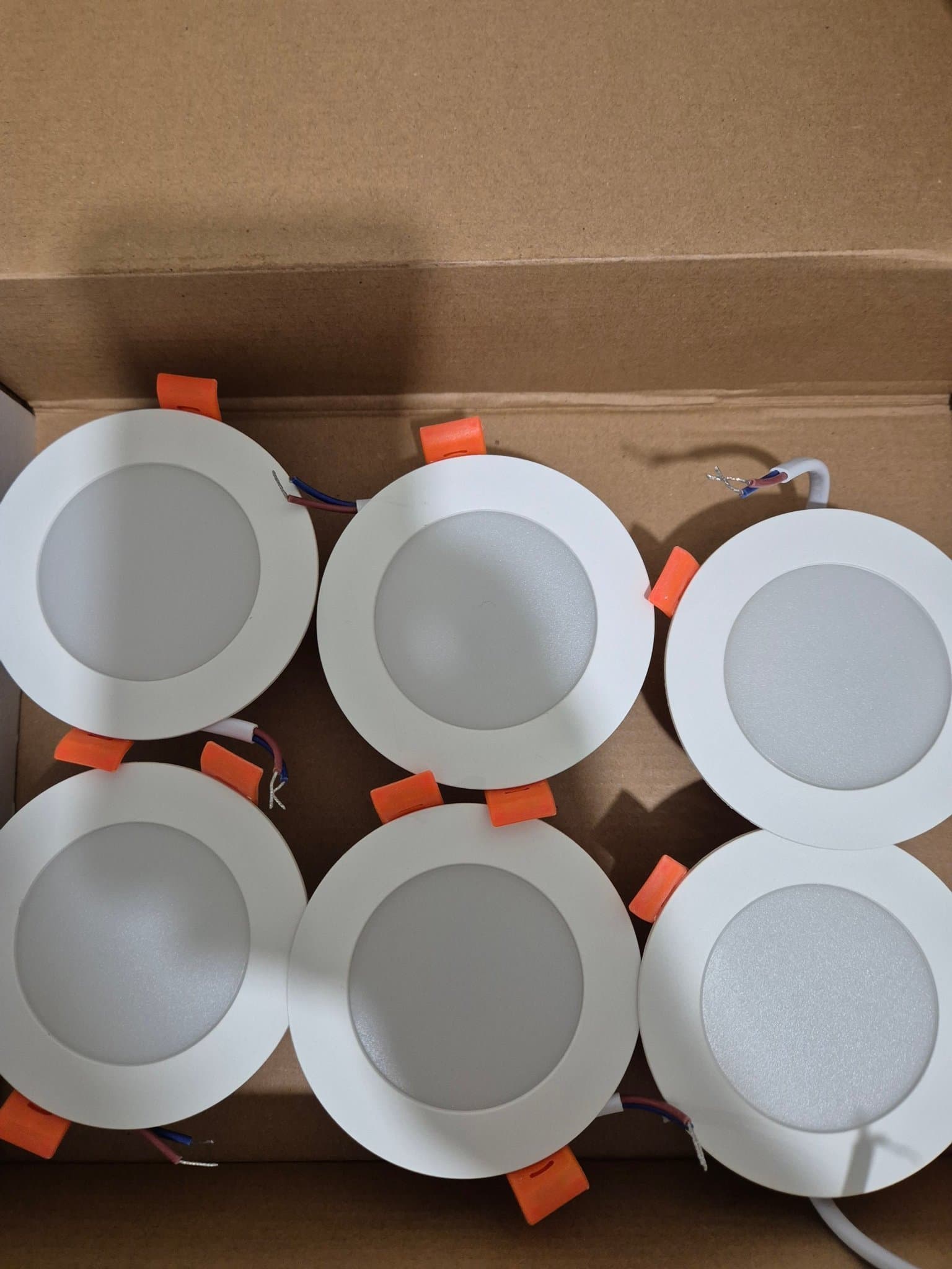DUSKTEC Infällda LED-spotlights – dimbara med app & Alexa (6-pack)