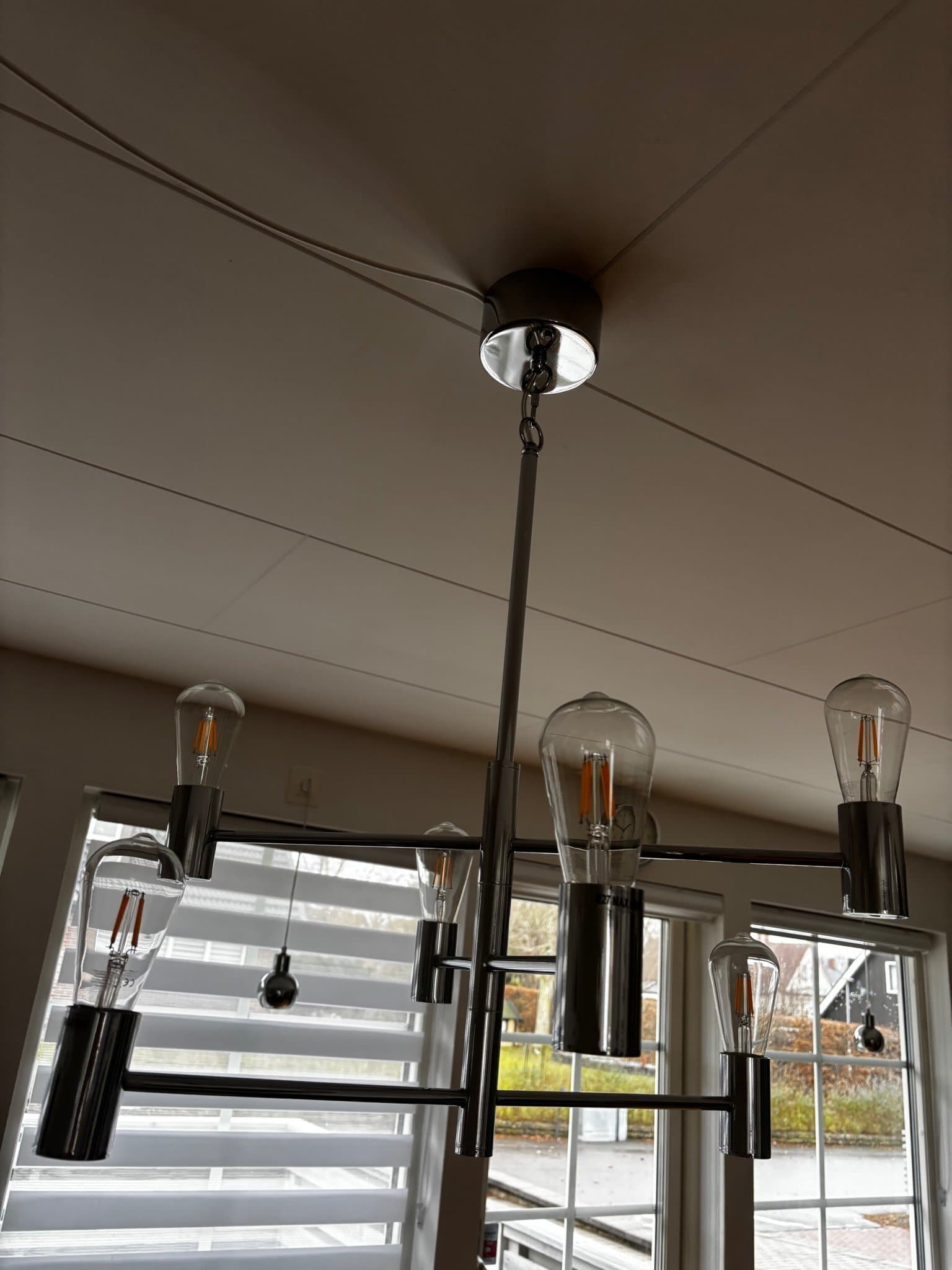 Modern Taklampa