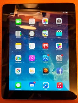 iPad, A1430. 3rd gen, Wi-Fi + Cellular, 32GB. OBS defekt