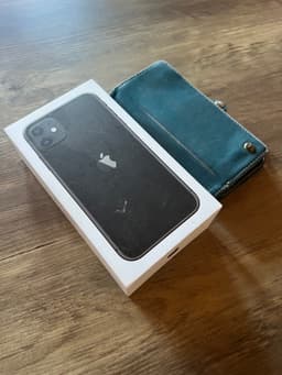iPhone 11