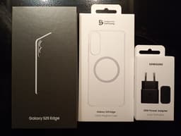Samsung Galaxy S25 Edge 256GB + skal och adapter – Helt Ny!
