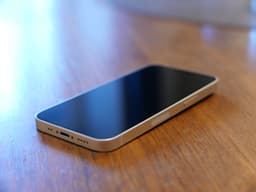 iPhone 13 mini - Vit (128 GB) - Mycket fint skick!