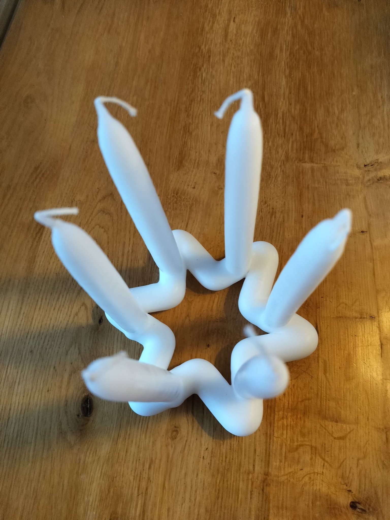 Handstöpt ljuskrona med sex ljus