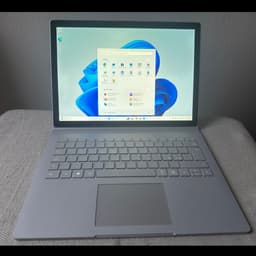 Microsoft Surface Book2,13.5" PixelSense Pen&Touch,Intel Core i5/8GB,256GB SSD