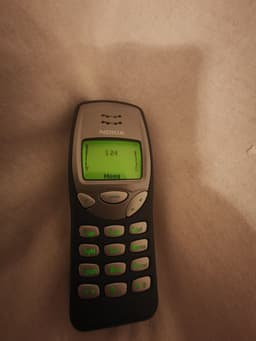 Nokia 3210, Olåst.