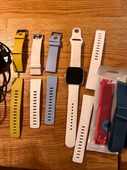Fitbit Versa Lite 2 med extra armband och laddare