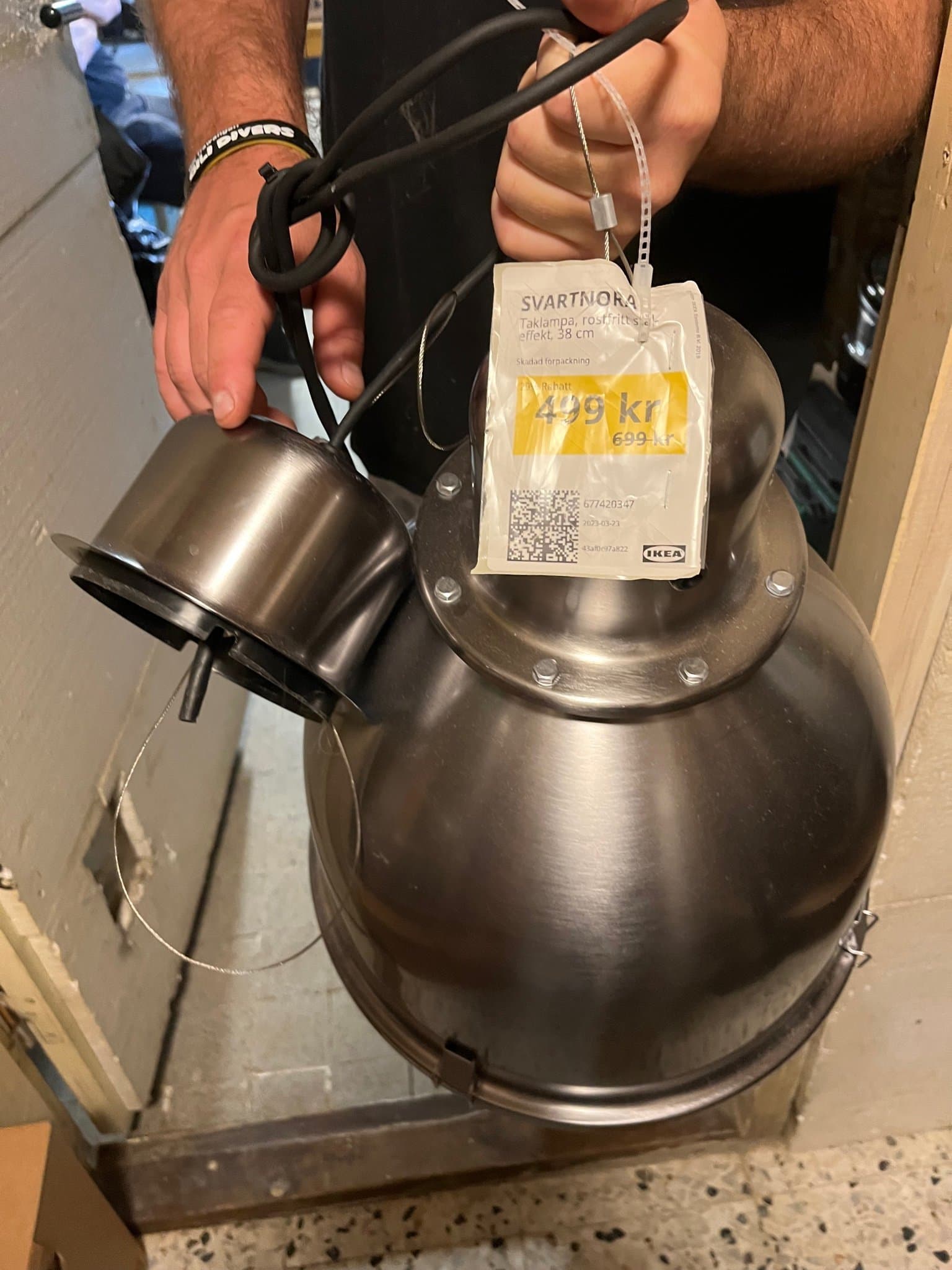 SVARTNORA Taklampa från IKEA