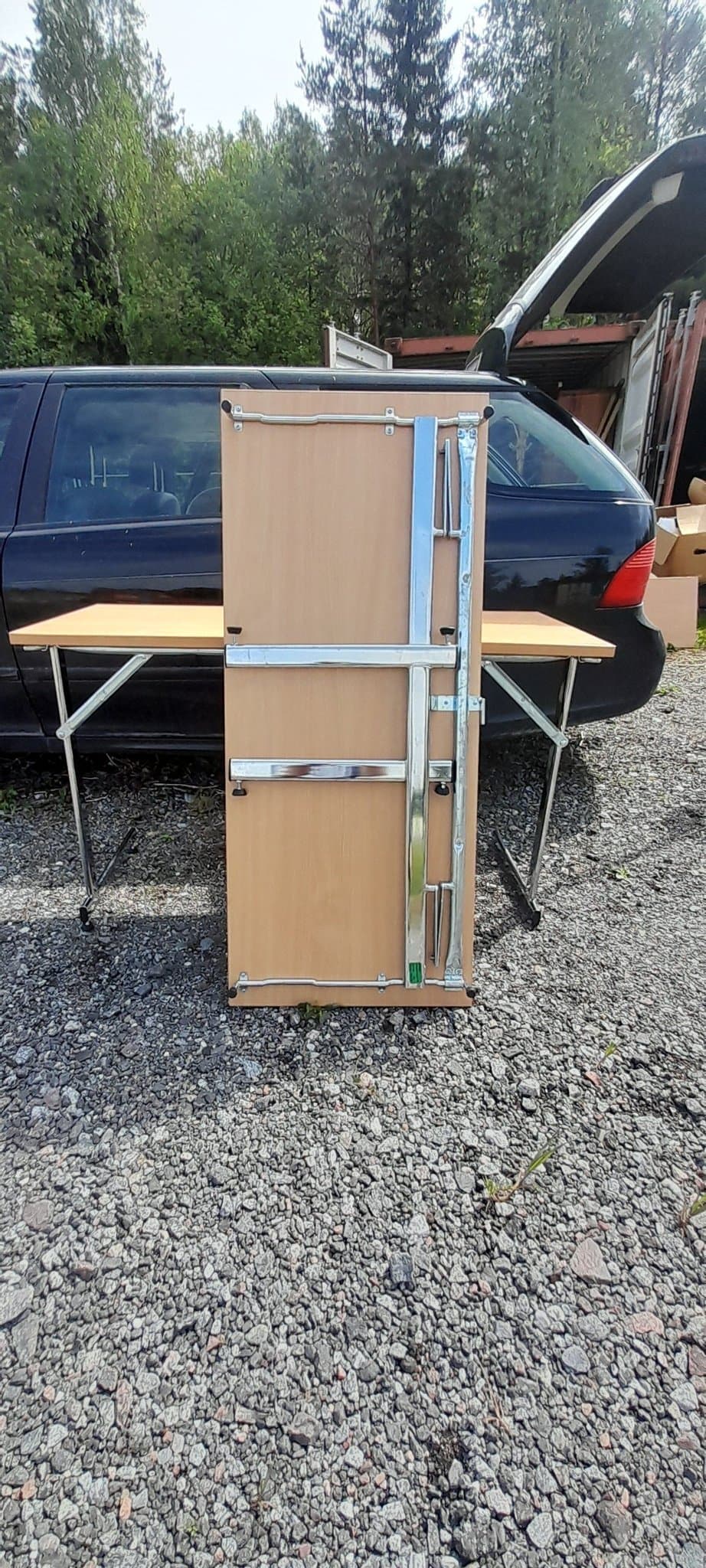 Praktiskt hopfällbara bord, 8 st, även lämpliga för konferens