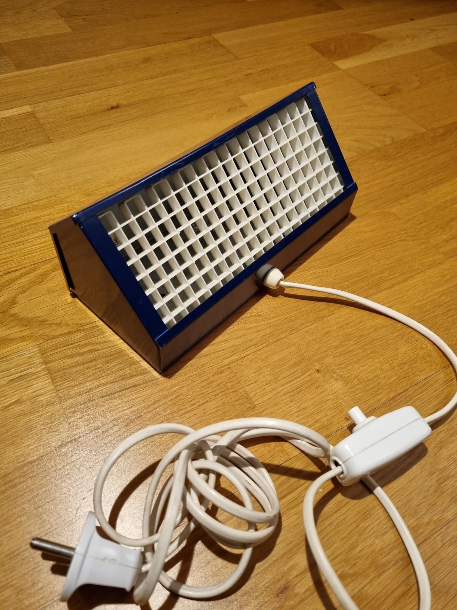 Lampa Elidus Kuben