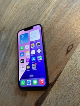 Apple iPhone 13 128 GB