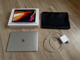 Apple MacBook Pro 16” i7 2.6GHz / 16GB / 512GB / Radeon PRO 5300M 4GB / Silver