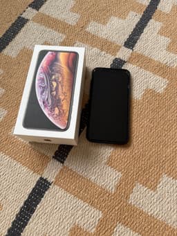 iPhone XS