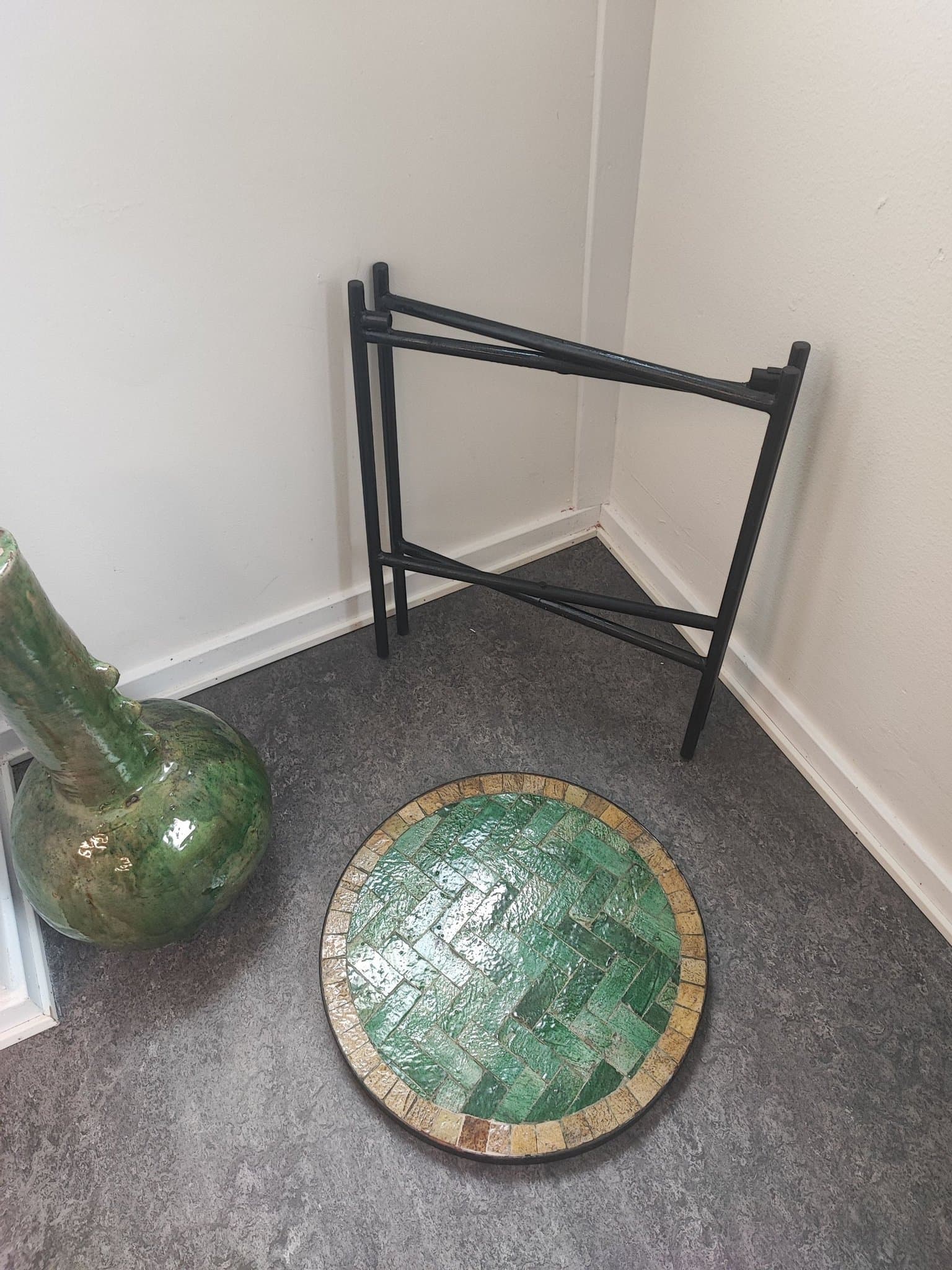 Nytt Marockanskt Bord med Mosaik från Sahara öknen i Marocko 40 cm
