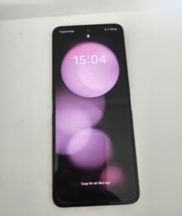 Nästintill ny Samsung Galaxy Z Flip 5 Lavender/ Rosa