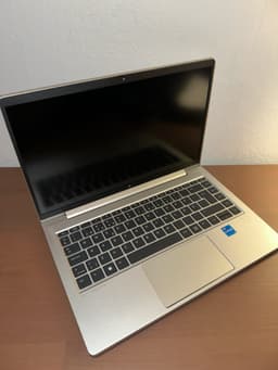 HP EliteBook 640 G9
