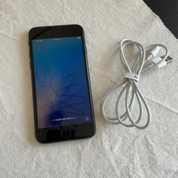 iPhone SE 2nd Gen (2020) 64 GB