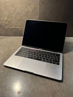 MacBook Pro 13” (2018)