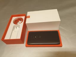 OnePlus 6 6GB RAM, 64GB Lagring. Olåst