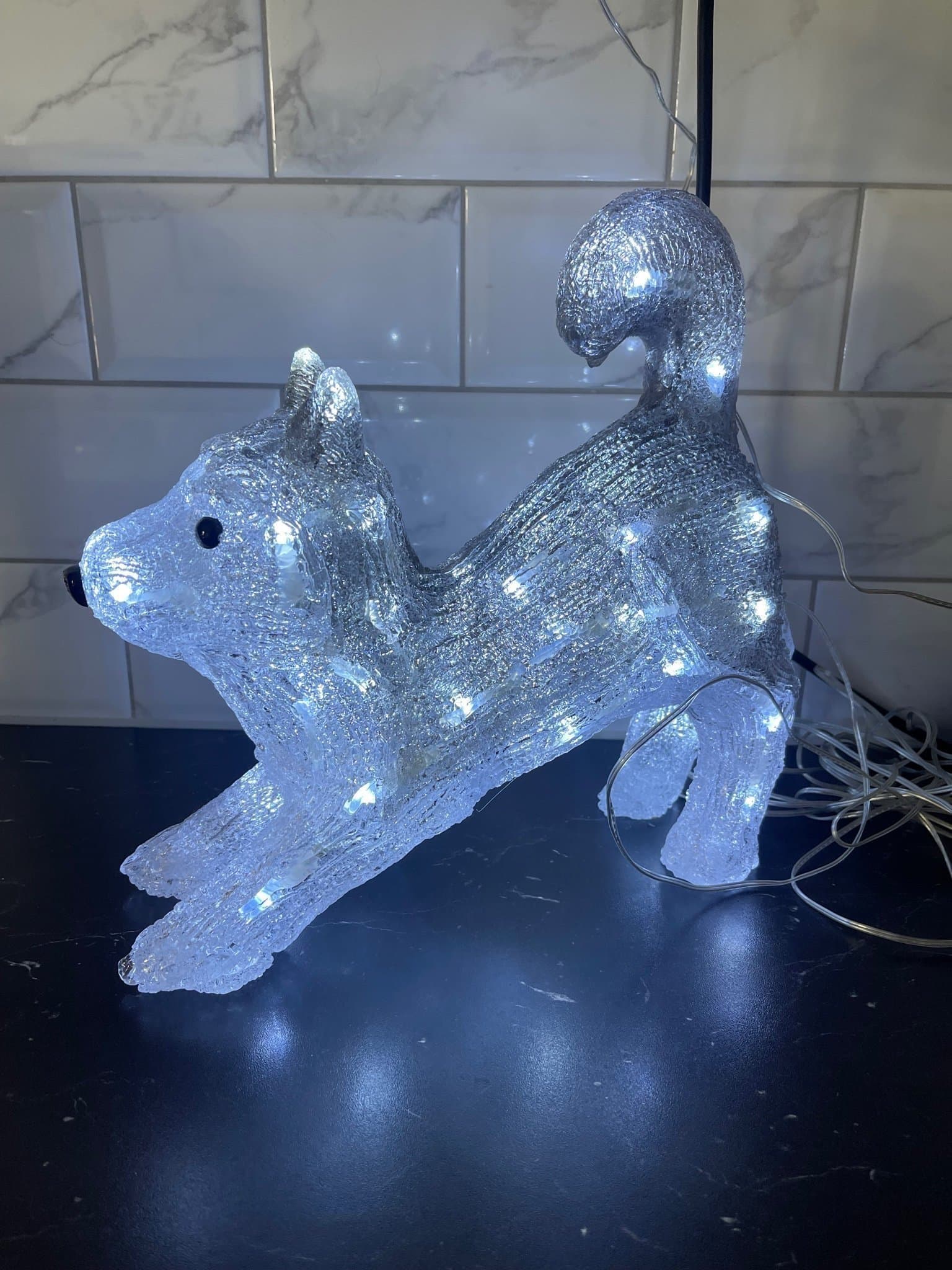 Söt Husky Valp Akryl Lampa Julbelysning