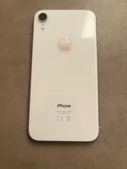 iPhone XR