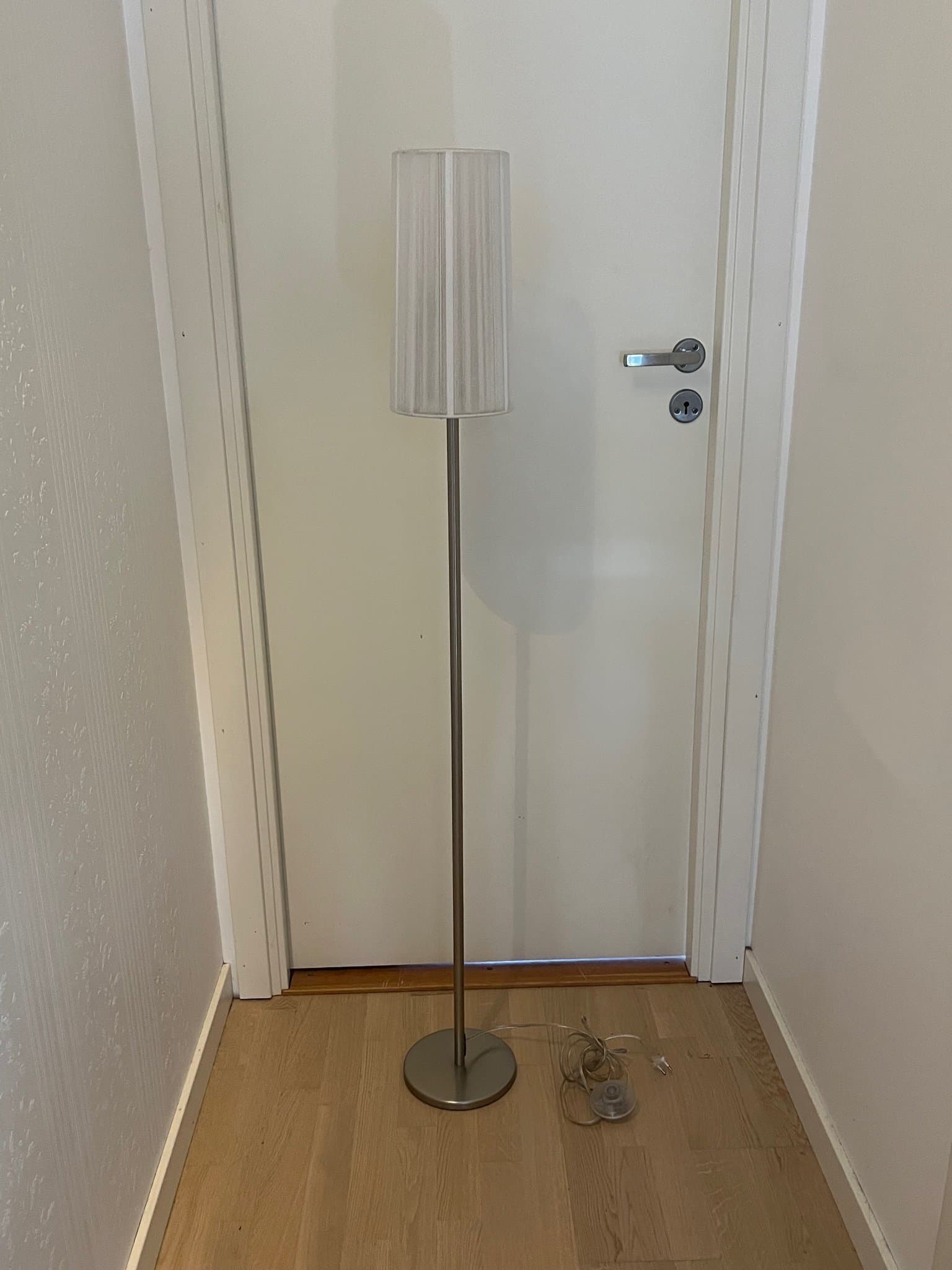 Golvlampa från Markslöjd