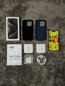 iPhone 15 Pro 5G 256GB + 2 Mobilskal, Kvitto & Laddare.