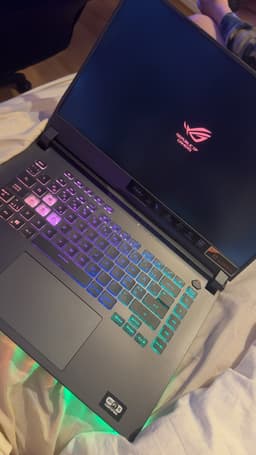 ASUS ROG STRIX G513IM