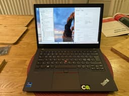 Lenovo ThinkPad T14 Gen 2 i7 1165G7 | 16 RAM 512 NVMe Thunderbolt 4
