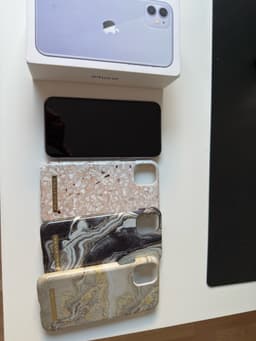 iPhone 11 lila