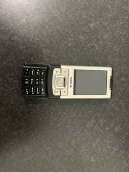 ?? Nokia 6500s-1 – Begagnad – Otestad – Utan batteri