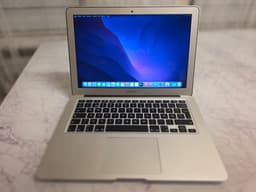 MacBook Air 13-tum (2017)