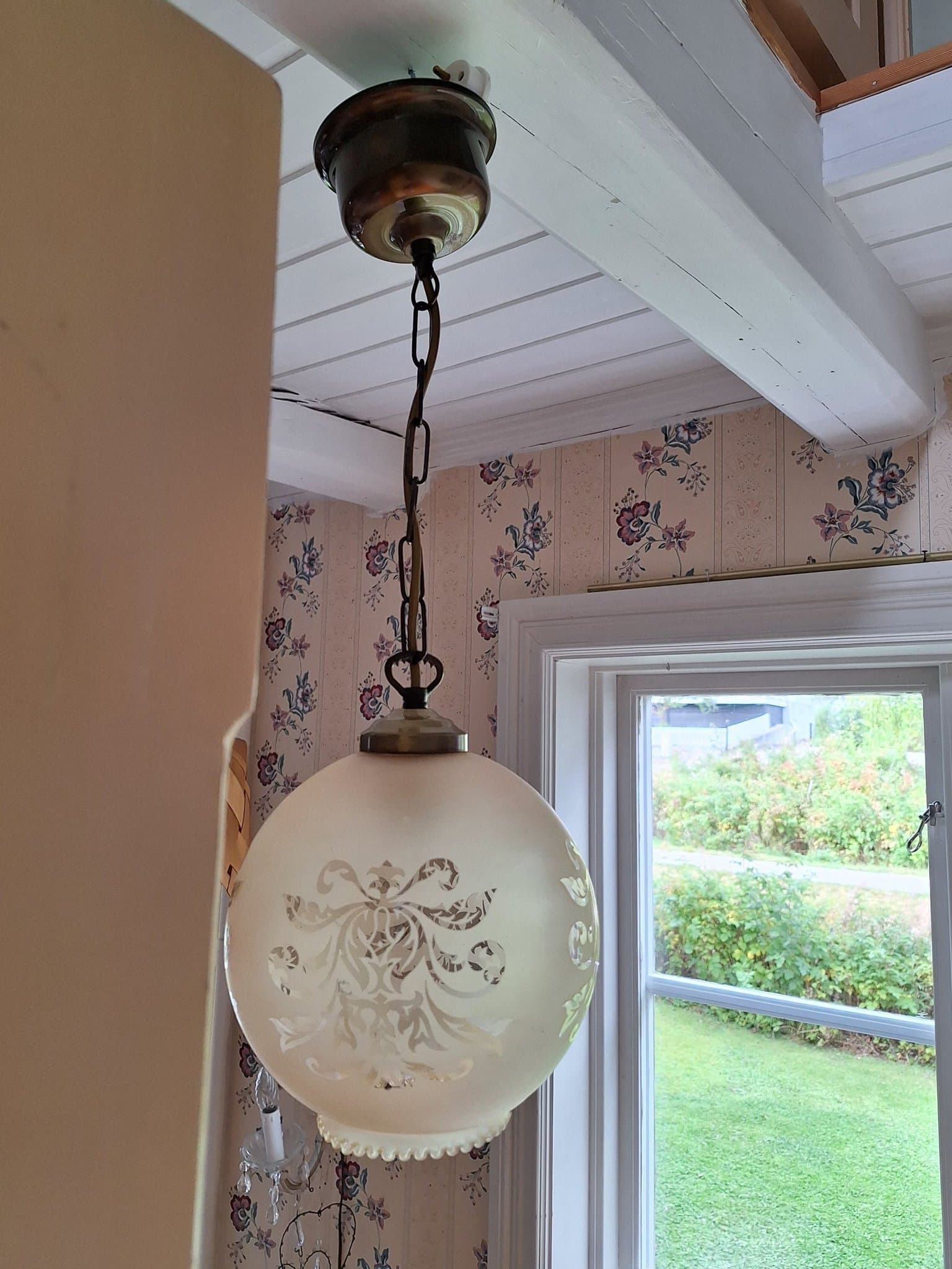 Vintage hallampa Taklampa med dekorativt mönster