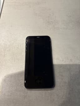iPhone 11