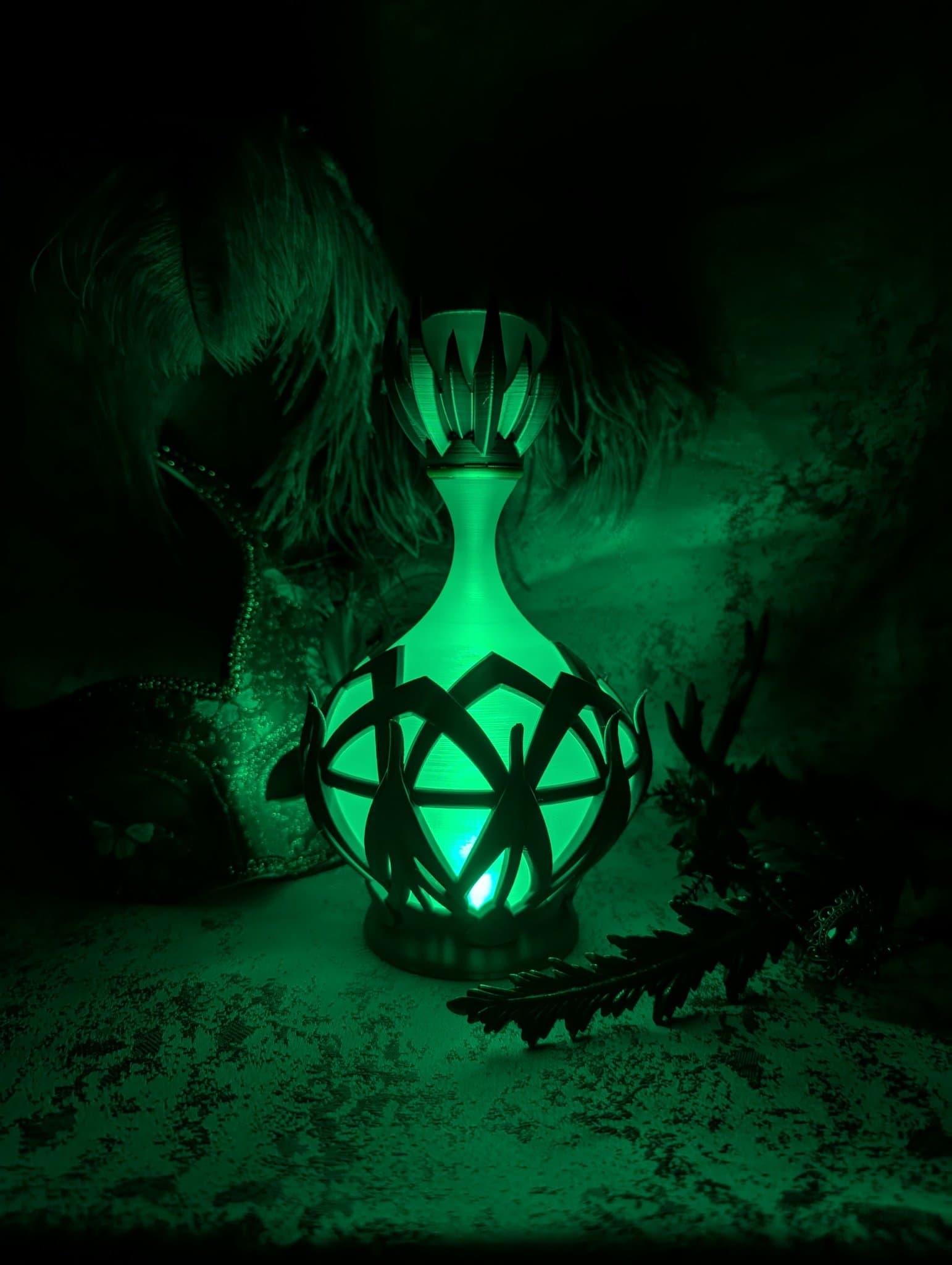 Dekorativ nattlampa / mysbelysning, Potion Bottle (egen design, Earth Lotus)