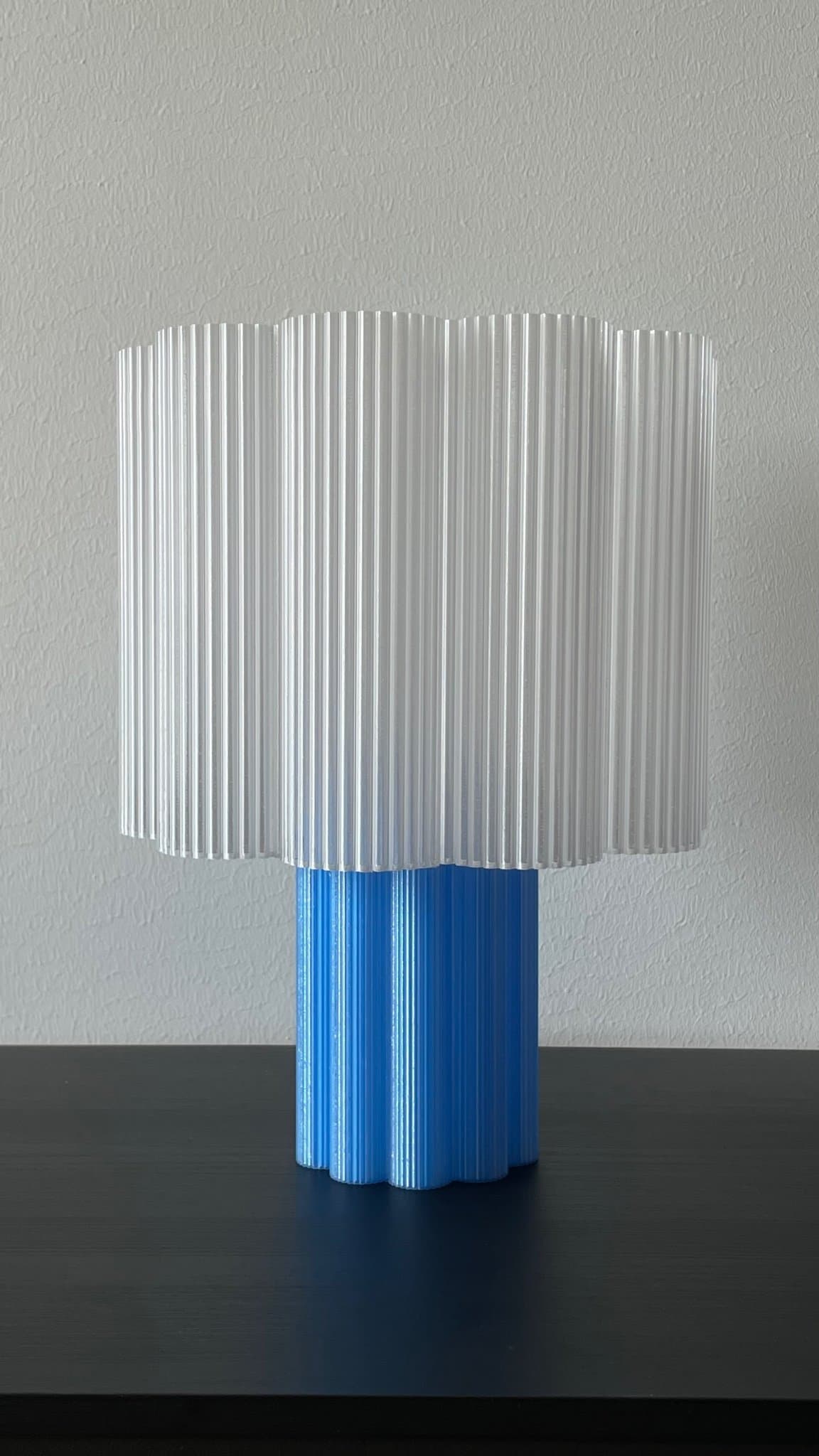 Bordslampa - Velora Icewave