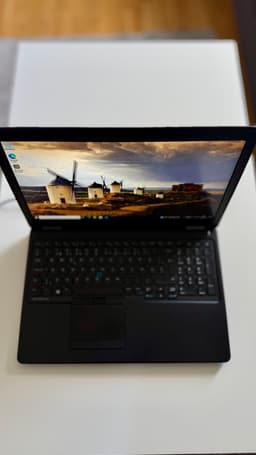 Dell Latitude E5550 – Intel i7 / 8GB RAM / 256GB SSD